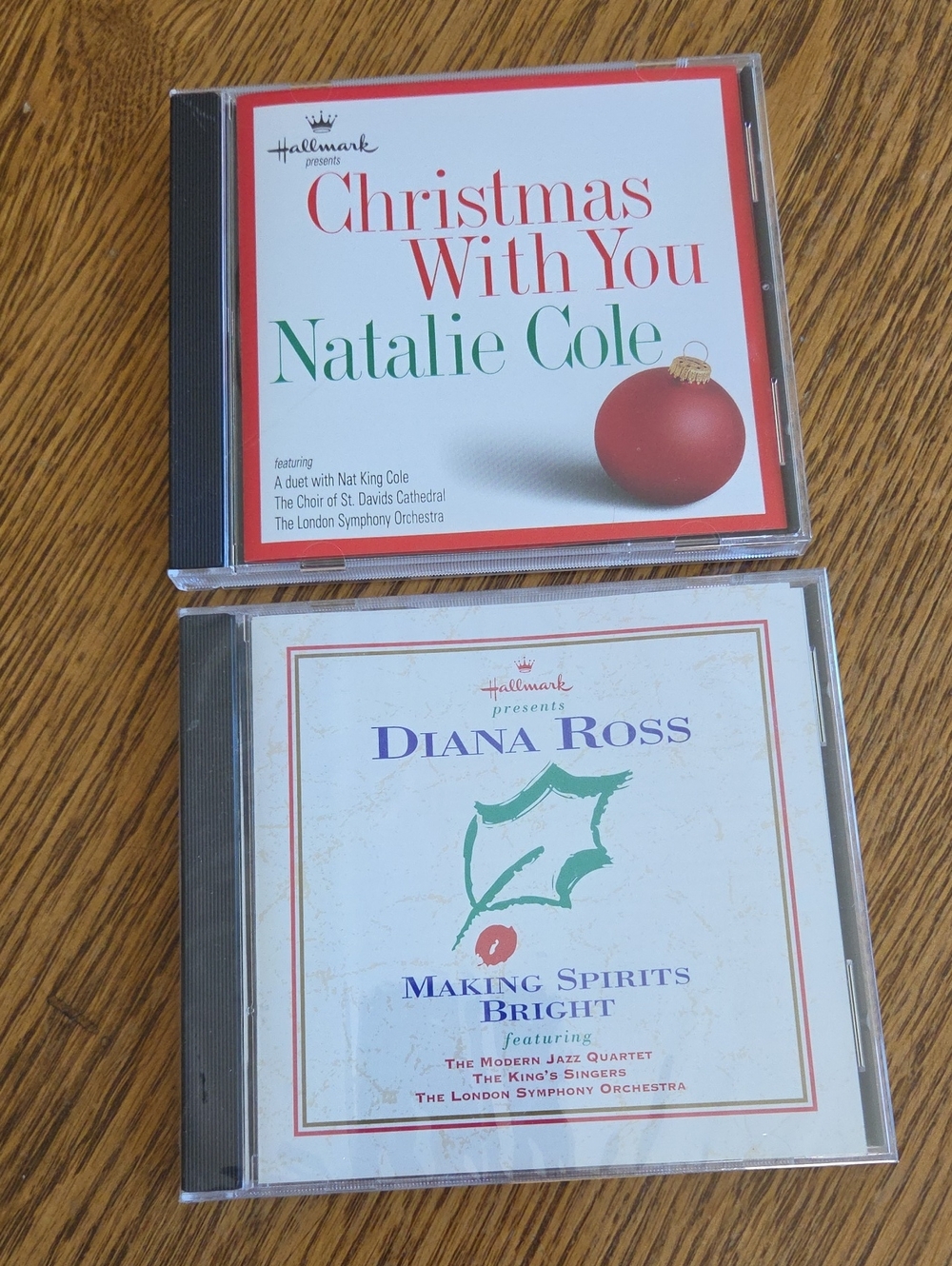 Vtg 90s Hallmark Natalie Cole & Diana Ross Holiday CD Duo